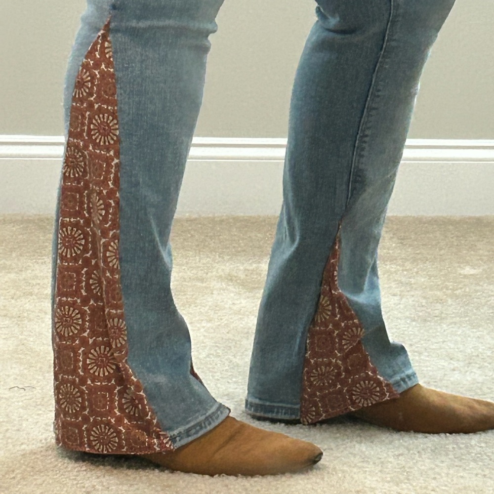 Cowgirl! BOHO!  Custom sewn flare jeans.  Size 10